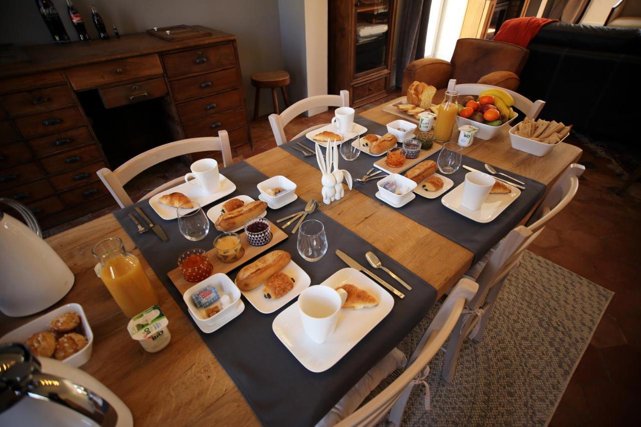 Les Reves De Flamboin Bed & Breakfast Gouaix Exterior photo