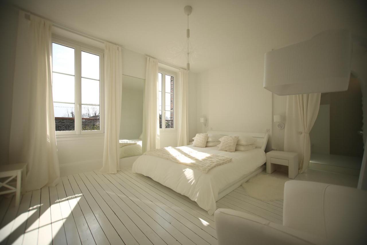 Les Reves De Flamboin Bed & Breakfast Gouaix Exterior photo