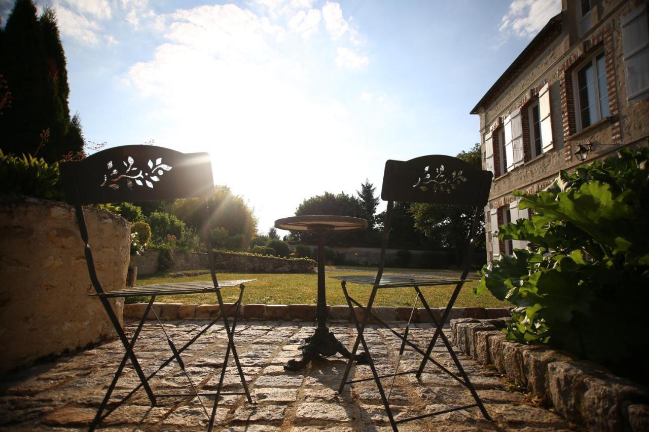 Les Reves De Flamboin Bed & Breakfast Gouaix Exterior photo